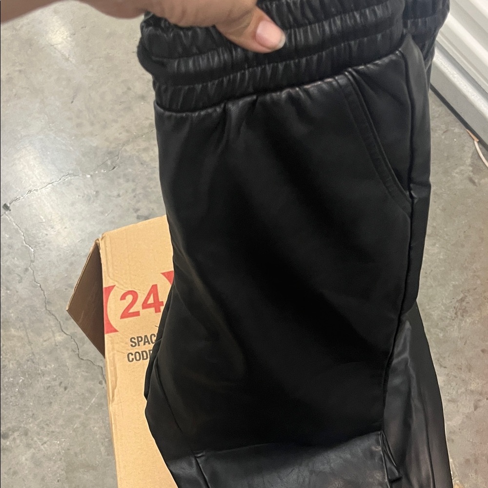 Women's Black Straight Leg Jeans